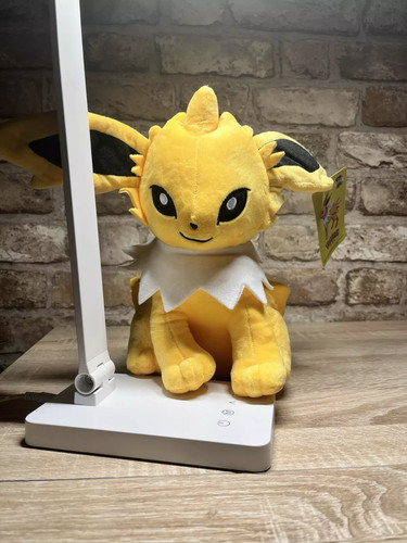 Peluche jolteon pokemon - jolteon,