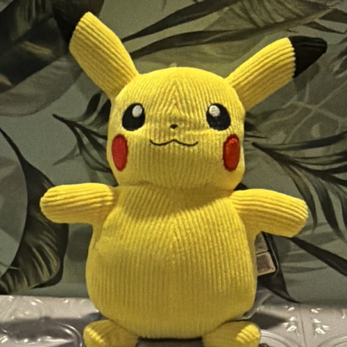 Pokémon pikachu peluche - pokémon,