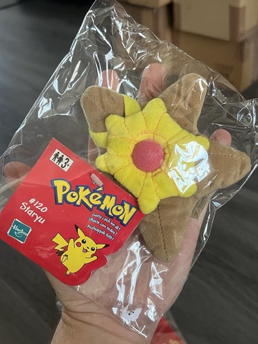 Peluche pokemon staryu hasbro - pokemon,